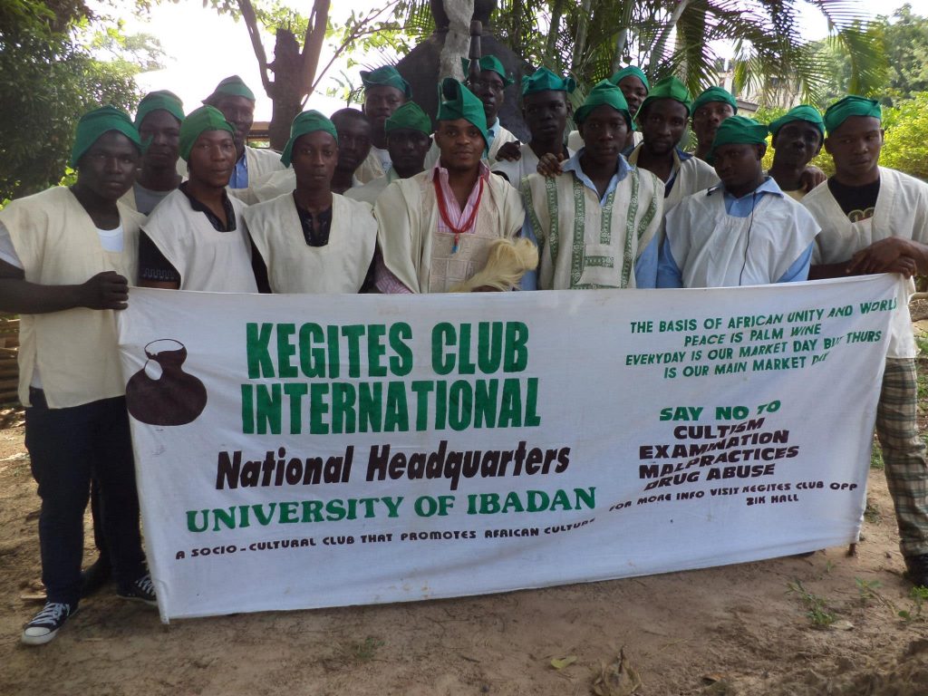 885274_10151470000695782_1674771532_o